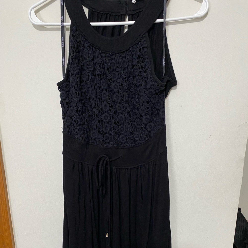 Calvin Klein size 6 flowy, black, cotton dress.